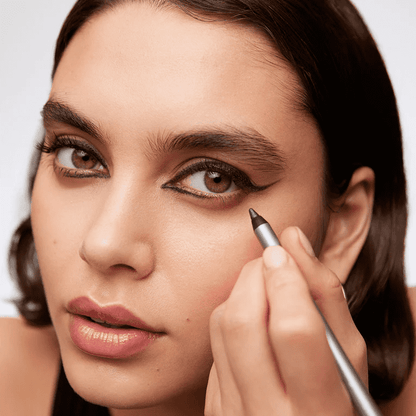 Final 3 hours 50% off:🌸 Longwear Eyeliner - Lightweight and Waterproof